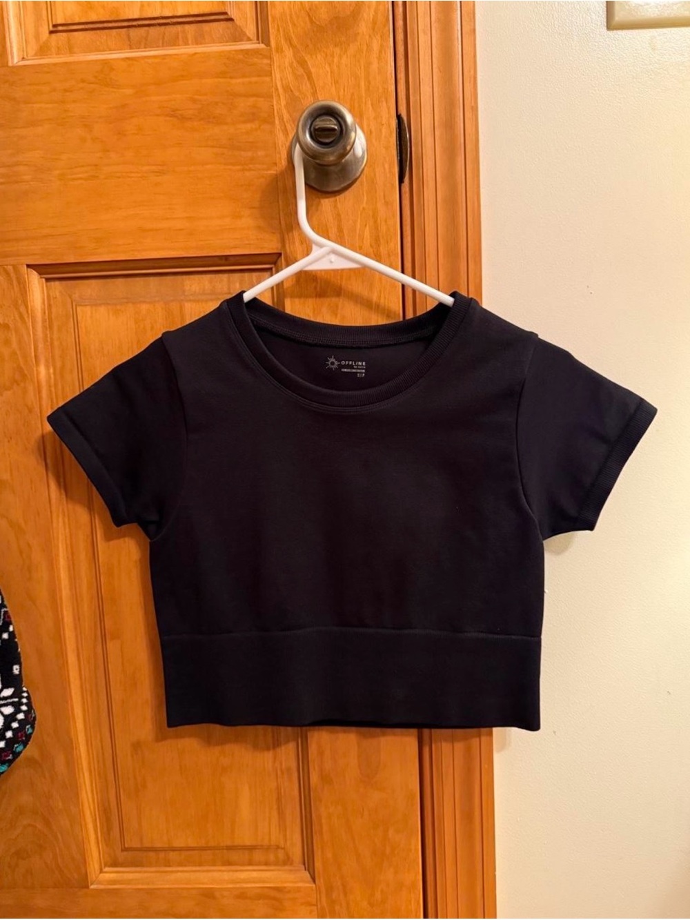 aerie Black Crop Tee with Short Sleeves